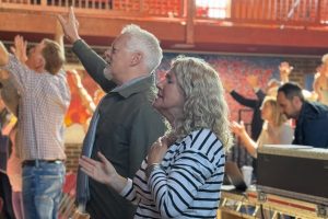 worship nighel julie worship nighel julie